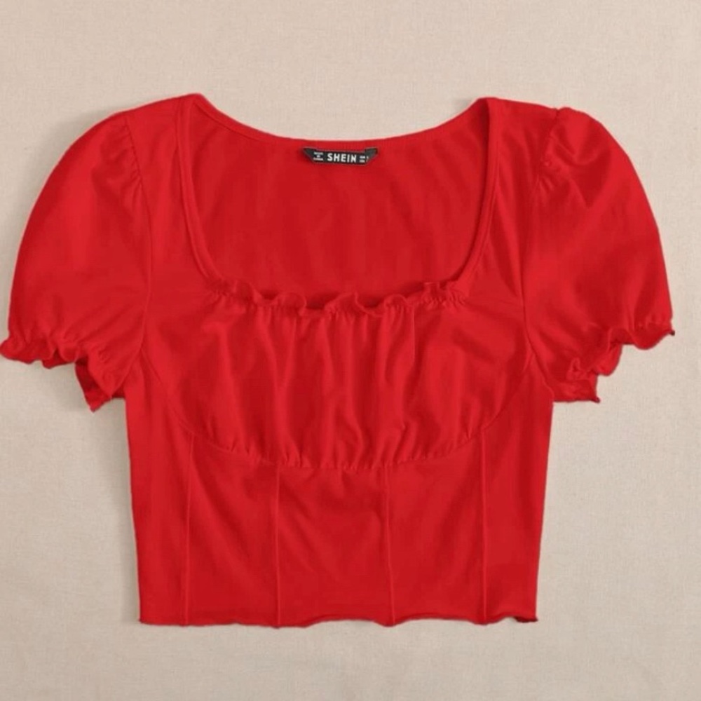 Lettuce Trim Crop Top